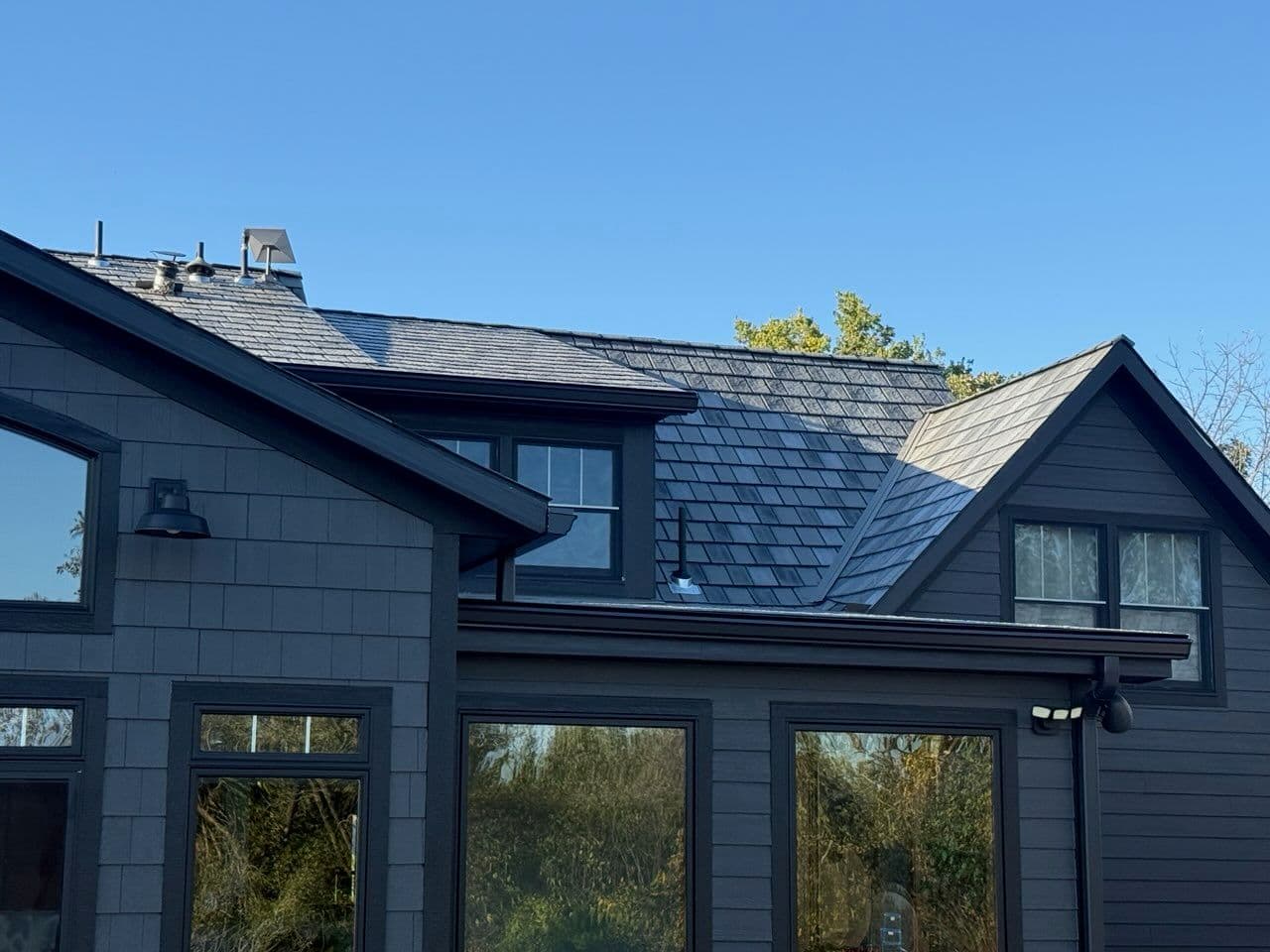 Gallery photos for Sleek EDCO Steel Roof in Hastings MN: Image #2